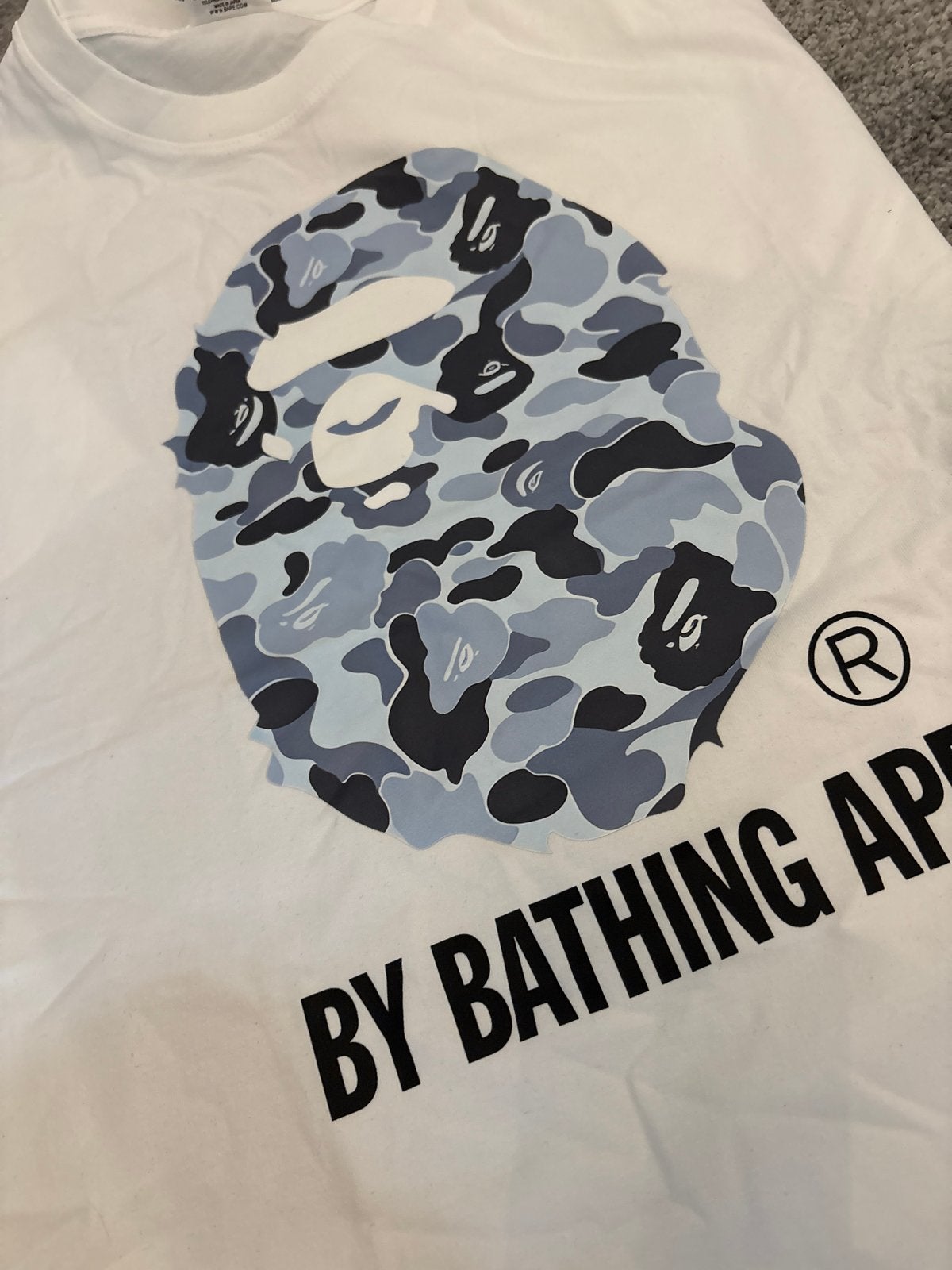 BAPE T-shirt met camouflage print - Maat L, Kleding | Heren, Verzenden, Nieuw, Maat 52/54 (L), Wit
