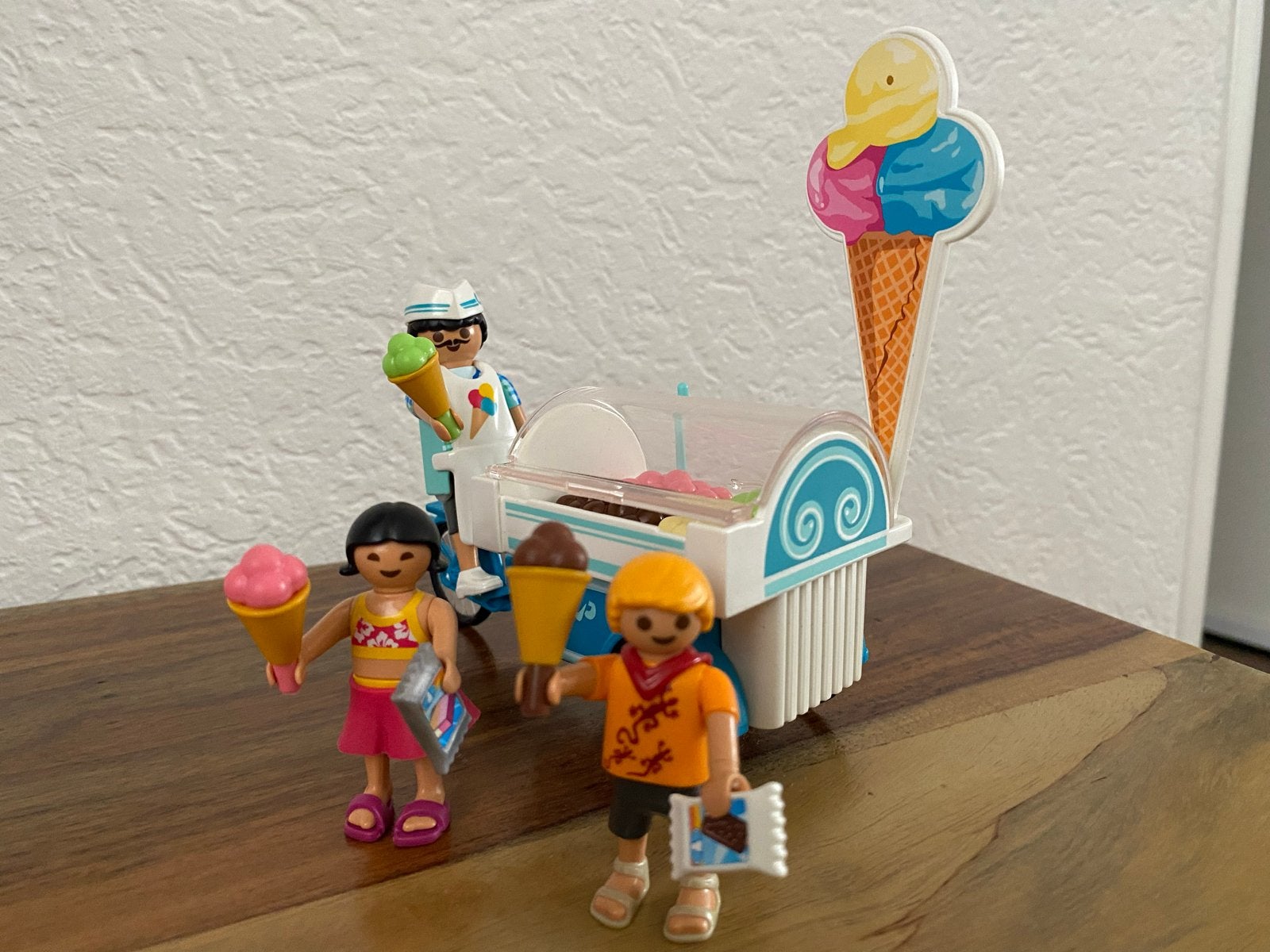 Playmobil IJscowagen met figuren en accessoires, Ophalen of Verzenden, Zo goed als nieuw, Jongen of Meisje