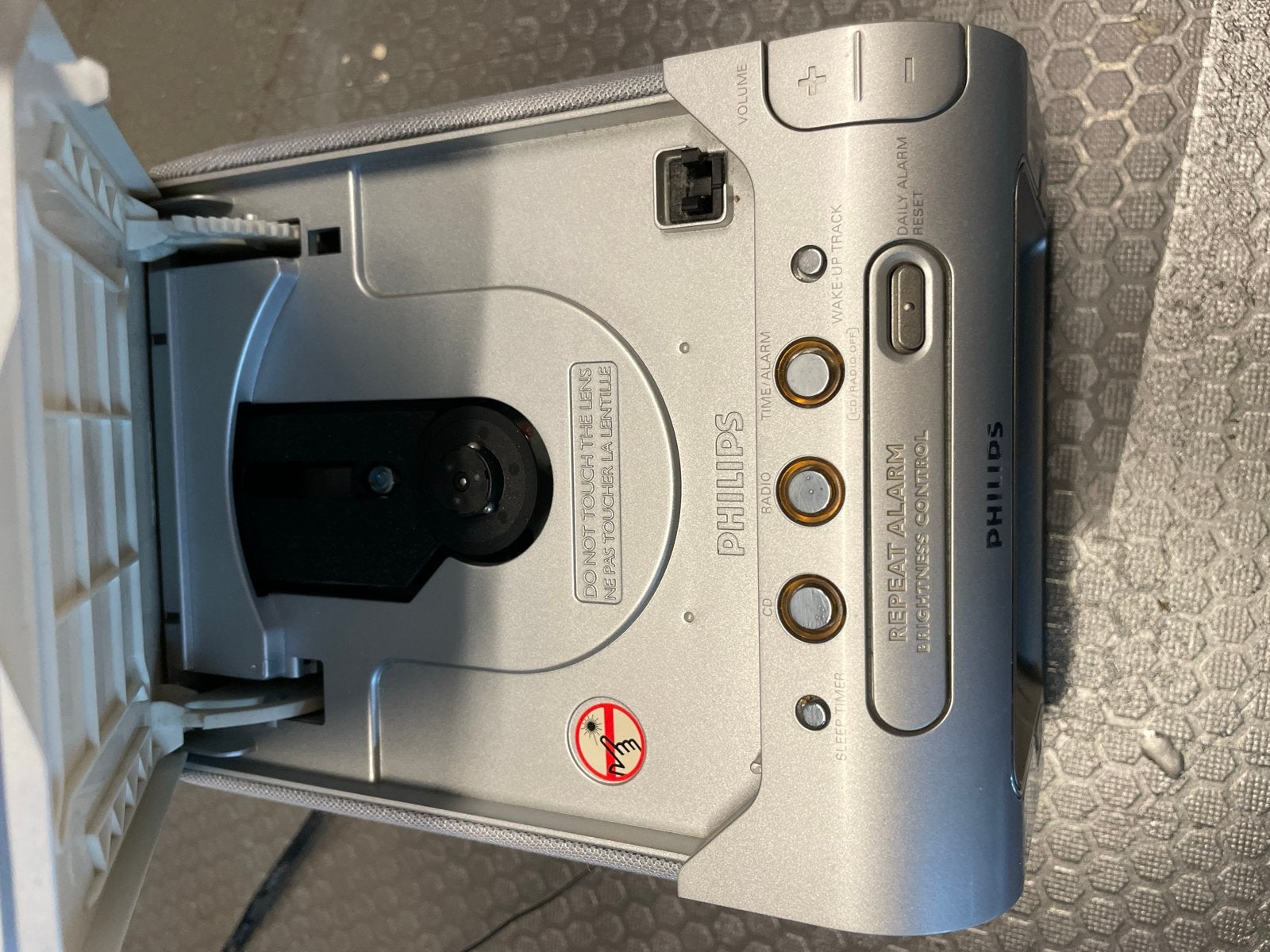 Philips AJ3980 CD-wekker radio met digitale tuning, Ophalen, Gebruikt, Radio, Met cd-speler