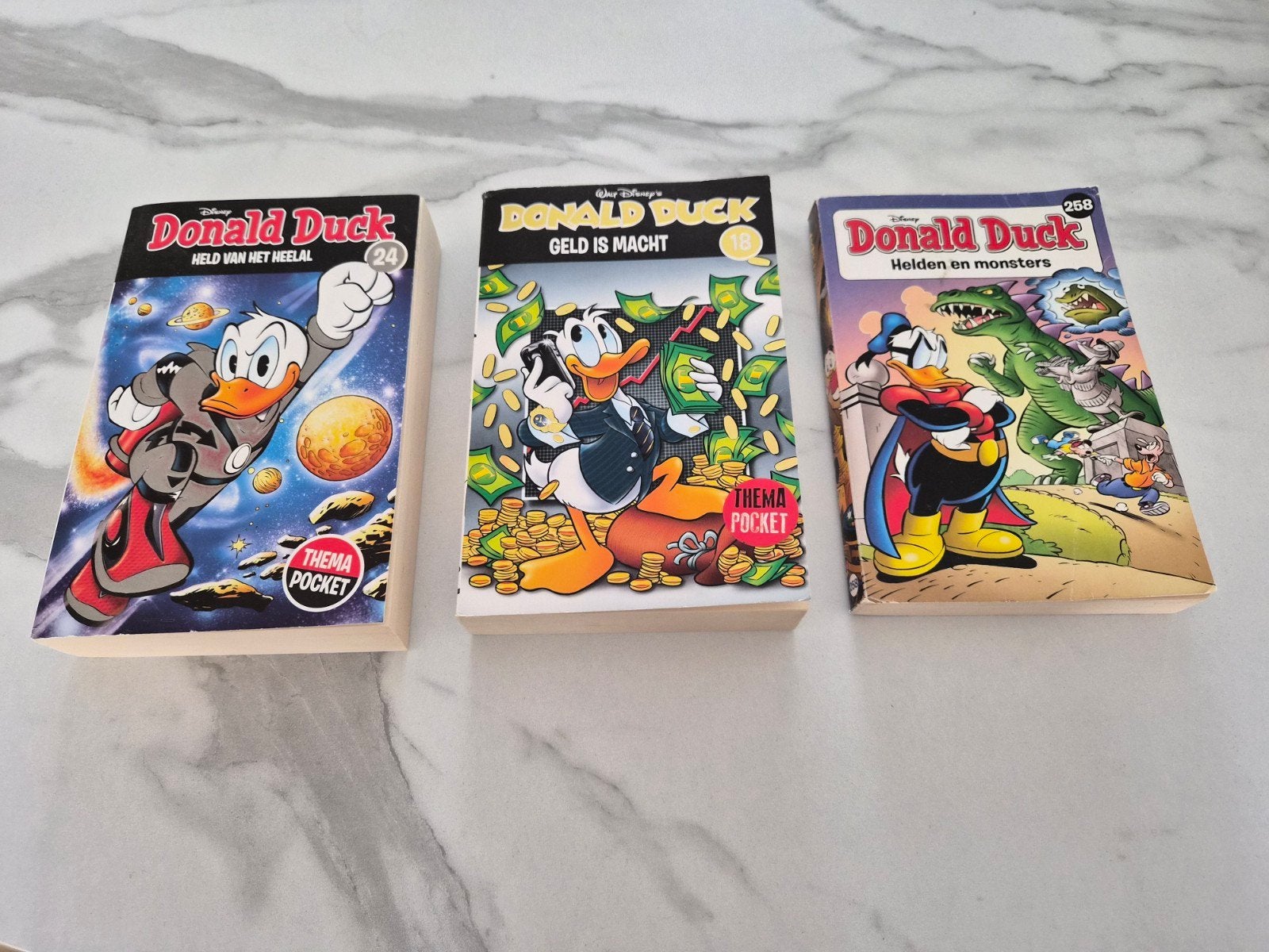 Grote collectie Donald Duck stripboeken en pockets, Boeken, Meerdere stripboeken, Ophalen of Verzenden, Gelezen