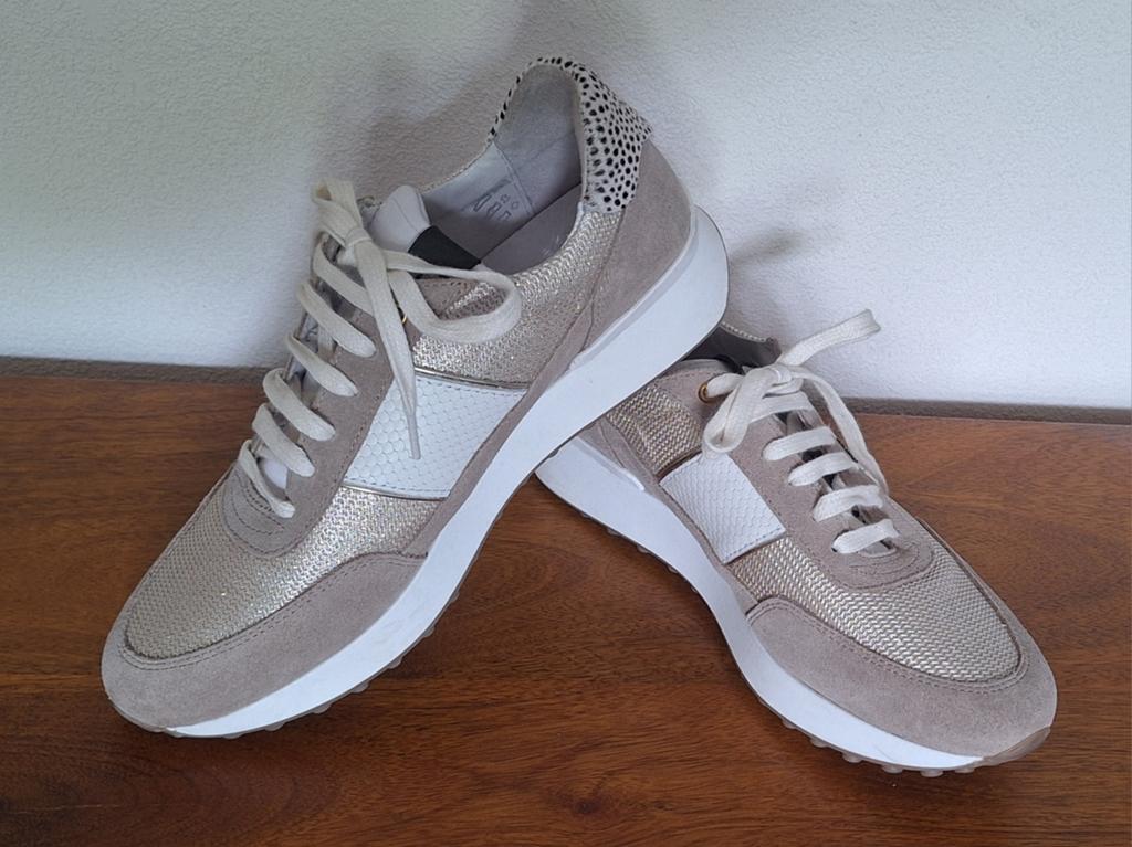 Sneakers | Maruti | maat 40, Verzenden, Beige, Maruti, Sneakers of Gympen