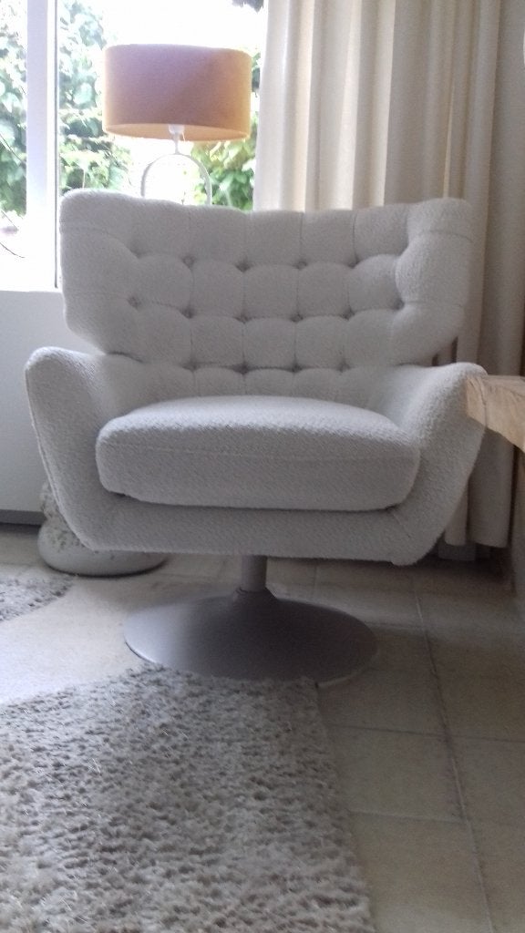 DRAAIFAUTEUIL SHOWROOM MODEL OFFWHITE EYECATCHER, 75 tot 100 cm, Ophalen of Verzenden, Zo goed als nieuw, Stof