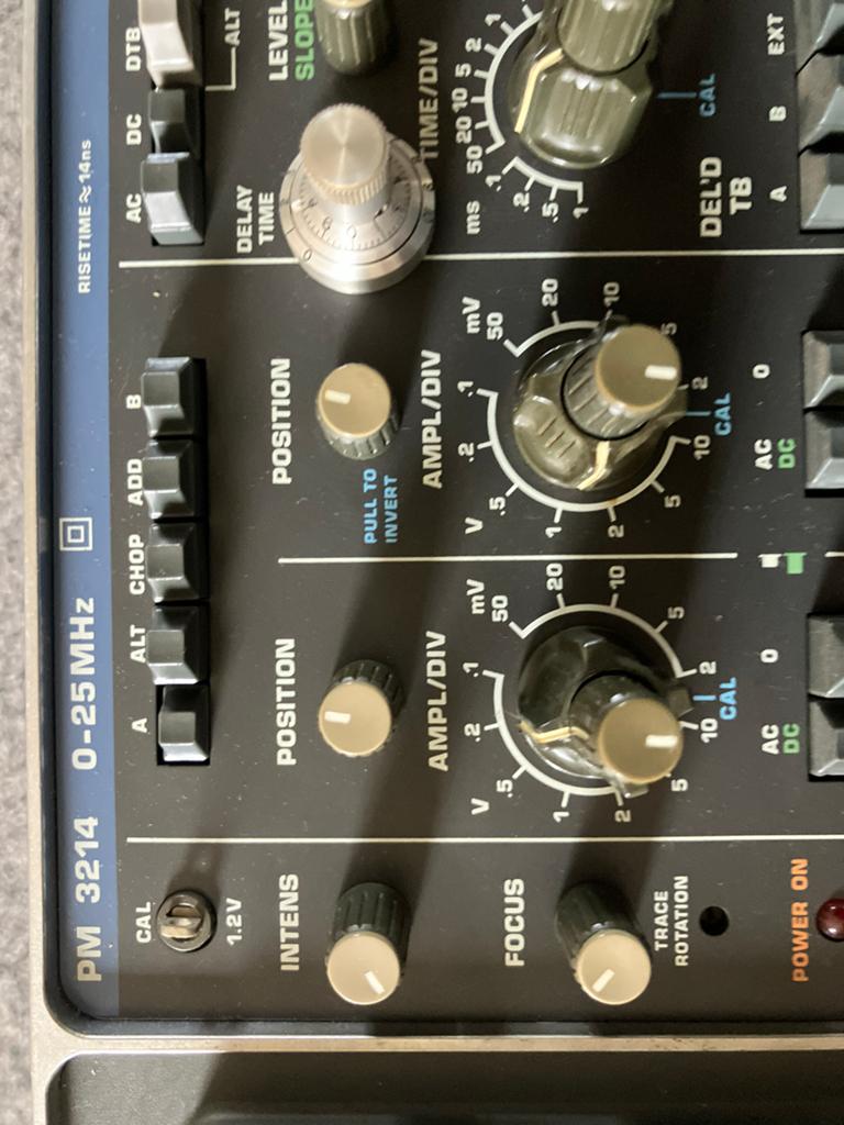 Philips PM 3214 Oscilloscoop 0-25 MHz, Ophalen of Verzenden, Gebruikt, Overige meters
