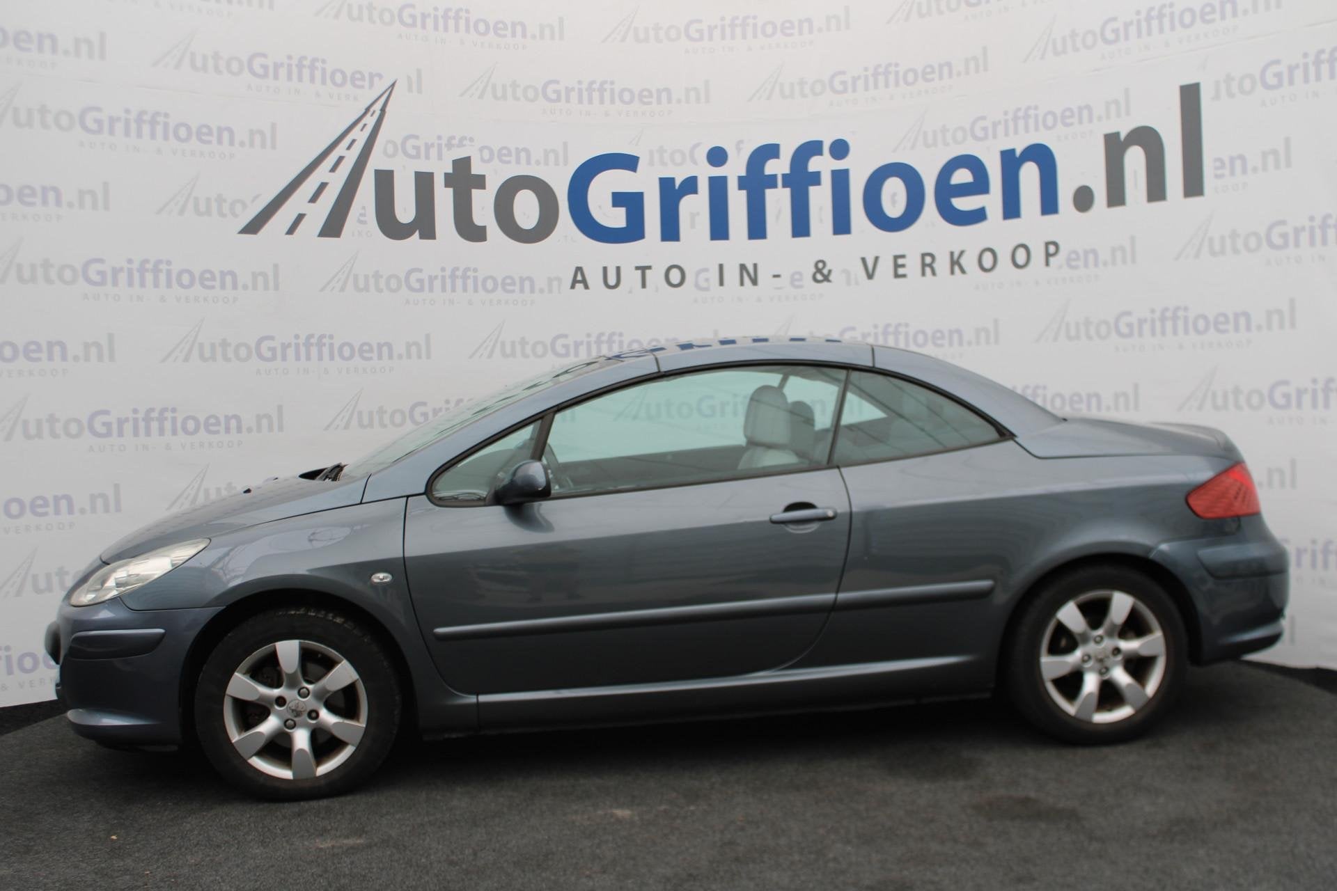 Peugeot 307 CC 2.0-16V Oxygo nette cabrio met leer, Auto's, Voorwielaandrijving, Stof, Gebruikt, Beige