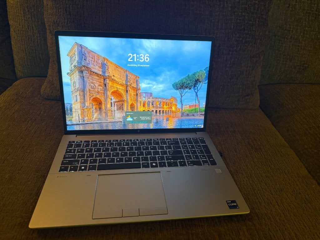 Foto 2 van HP ZBook Fury 16 G11 | i9-14900HX | 64GB | 2TB SSD