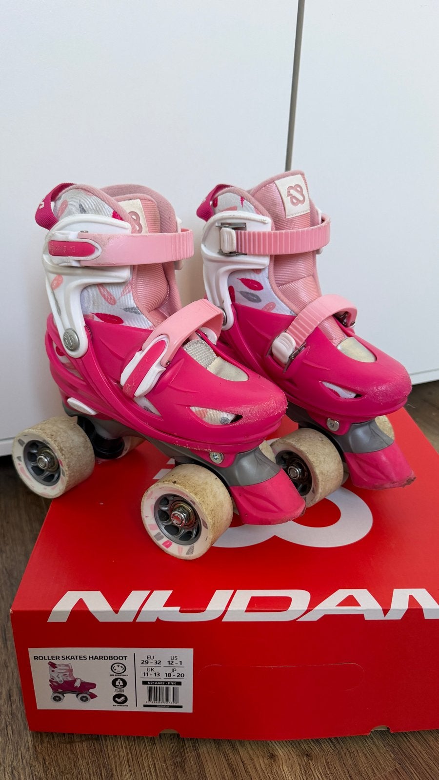 Roze Nijdam rolschaatsen, verstelbaar, maat 29-32, Kinderen en Baby's, Ophalen of Verzenden, Verstelbaar, Gebruikt, Kinderen