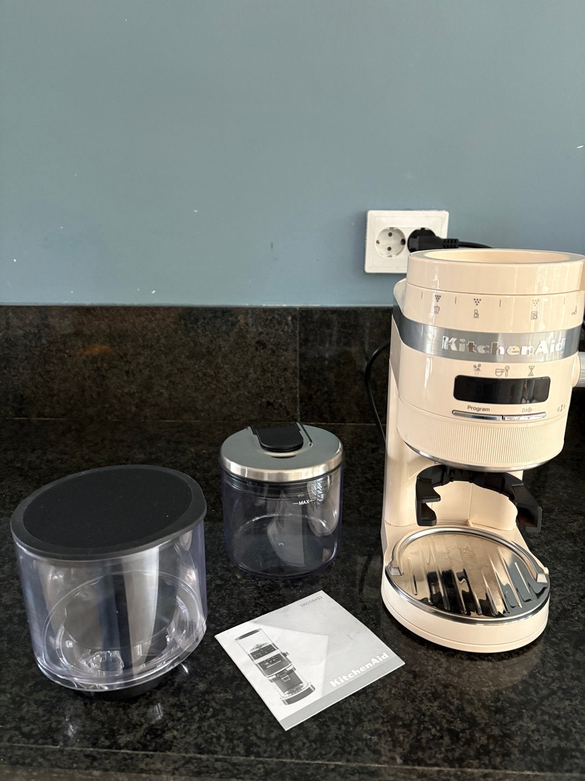 KitchenAid Koffiemolen 5KCG8433 - Zo goed als nieuw, Ophalen, Overige modellen, 10 kopjes of meer, Koffiebonen
