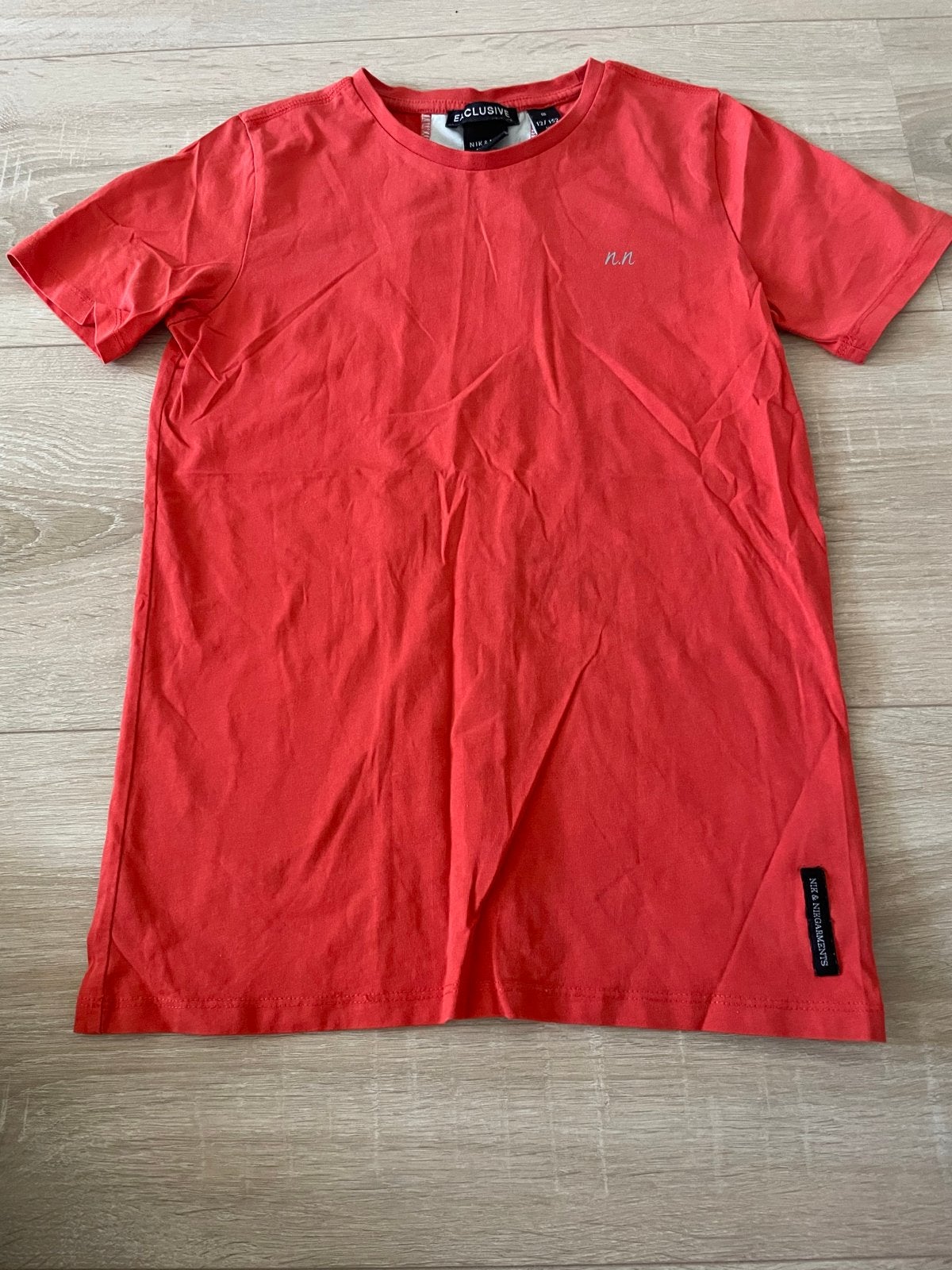Nik & Nik T-shirt rood maat 152, Kinderen en Baby's, Kinderkleding | Maat 152, Ophalen of Verzenden, Zo goed als nieuw, Jongen of Meisje