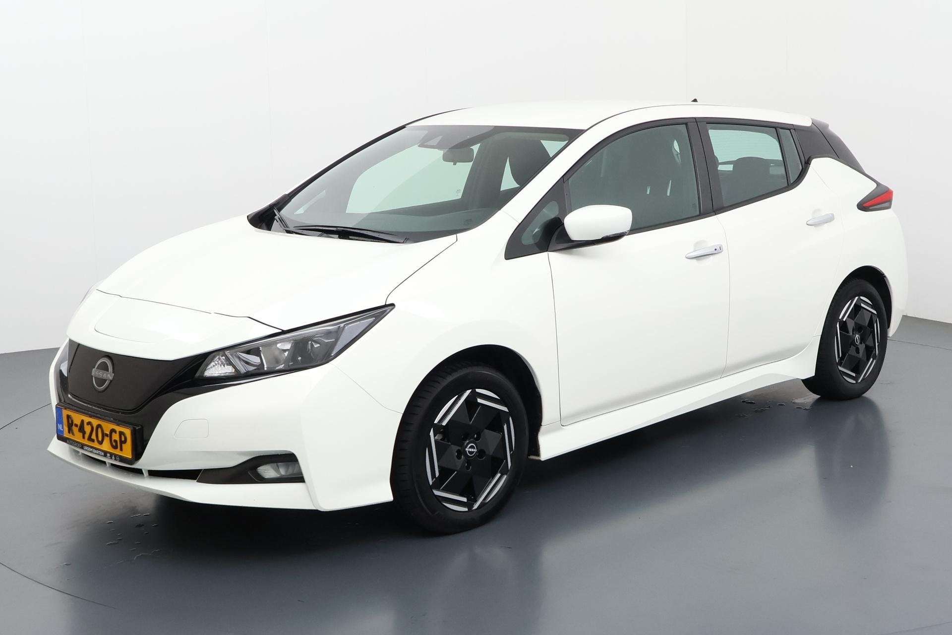 Nissan LEAF Acenta 40 kWh Slim en zuinig door de stad, Stof, Gebruikt, 150 pk, Wit