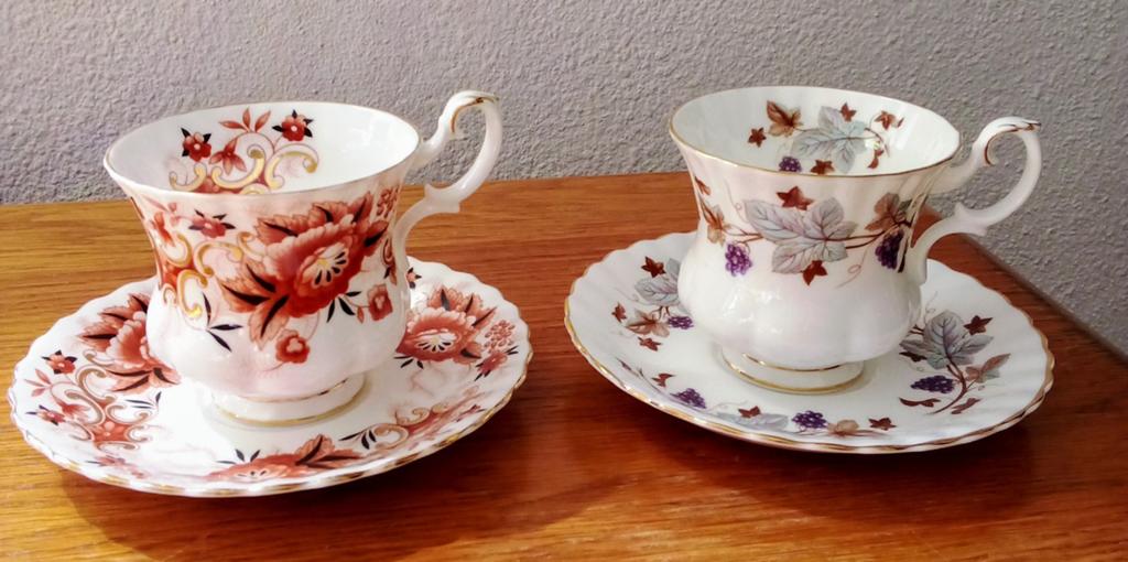 Royal Albert Keepsake & Lorraine theekopjes, Antiek en Kunst, Ophalen of Verzenden