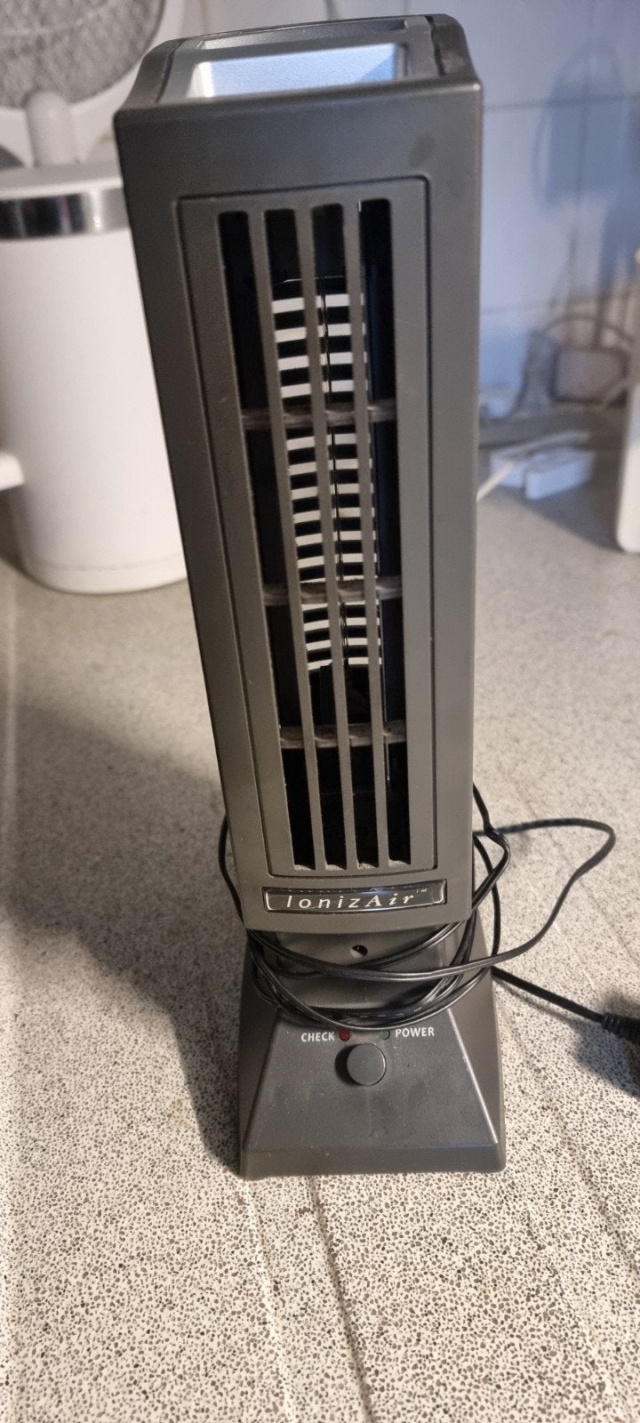 IonizAir P4620 Luchtreiniger - Compact en Efficiënt, Ophalen of Verzenden, Gebruikt, Luchtreiniger