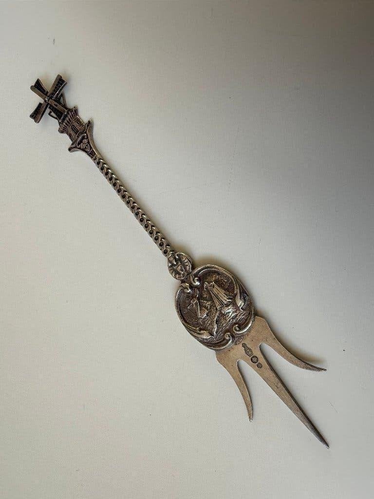 Minerva Schoonhoven 1933, cakevork, antiek zilver, Ophalen of Verzenden