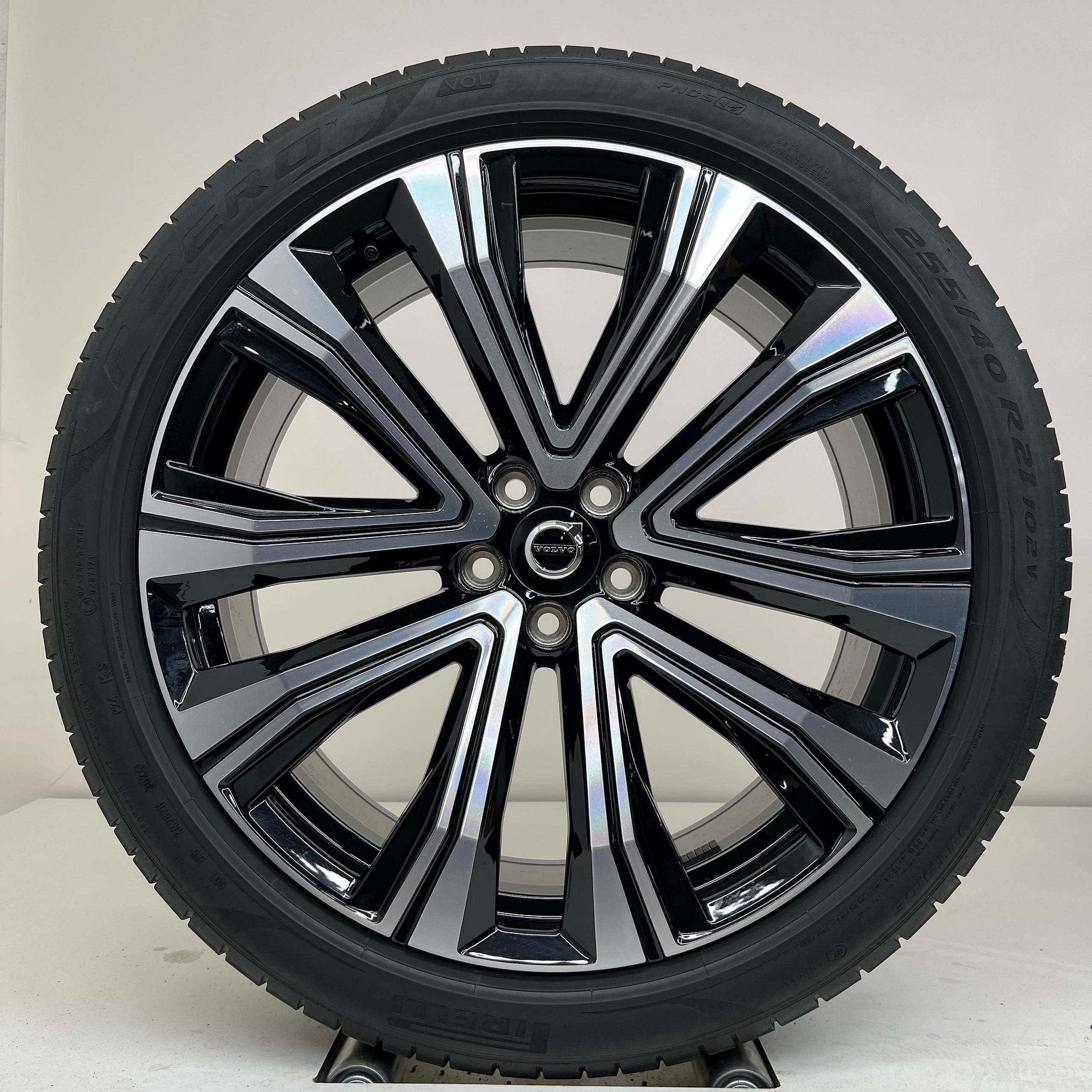Volvo XC60 - 21 inch - zomerbanden, Auto-onderdelen, Banden en Velgen, Gebruikt, 255 mm, Banden en Velgen, Personenwagen