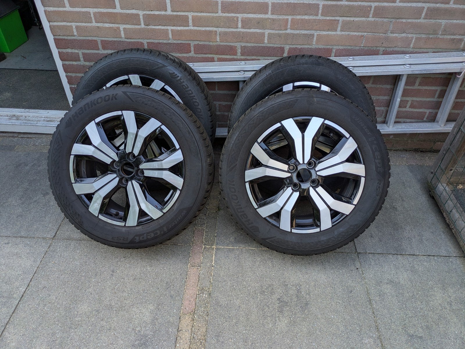 Lichtmetalen velgen met winterbanden, 16 inch, Banden en Velgen, 205 mm, Winterbanden