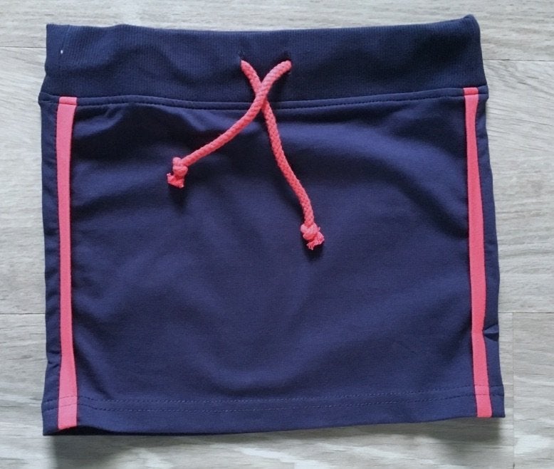 Nieuwe donkerblauwe rok Maat 116/122., Ophalen of Verzenden, Gebruikt, Meisje, Jurk of Rok