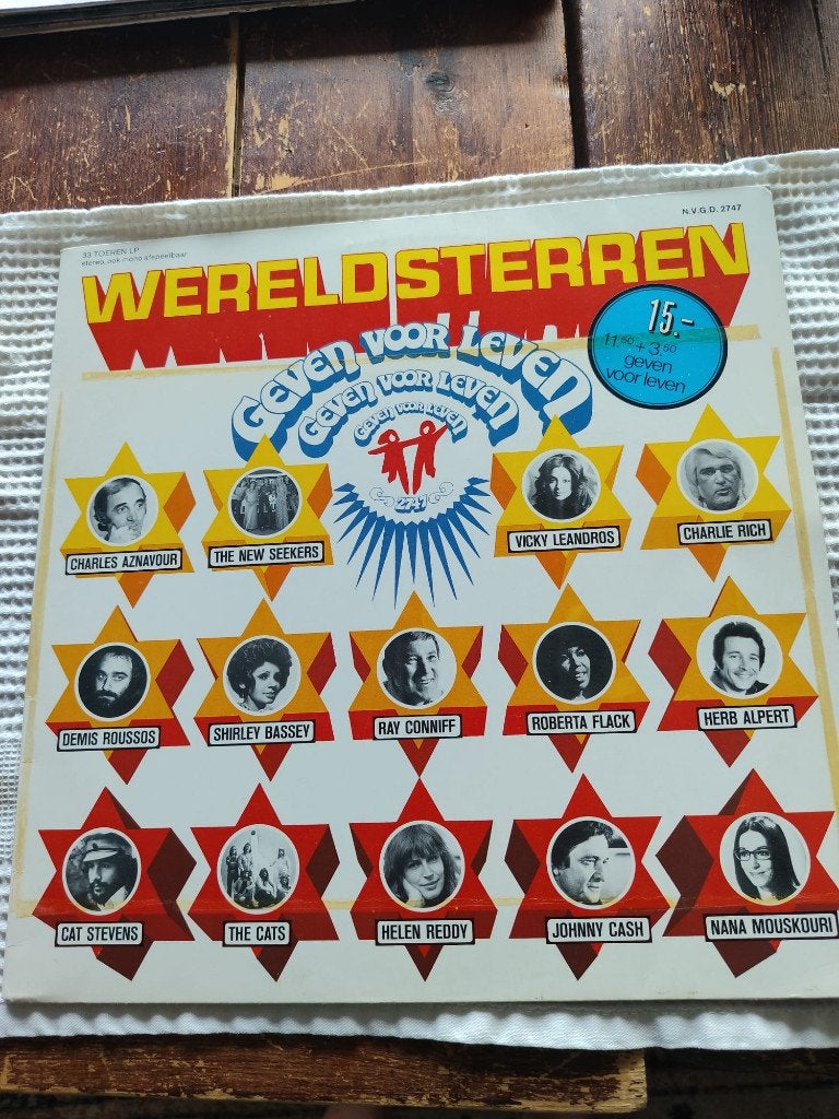 Wereldsterren. Geven Voor Leven. LP0180, Verzenden, Gebruikt, 12 inch, Wereldmuziek