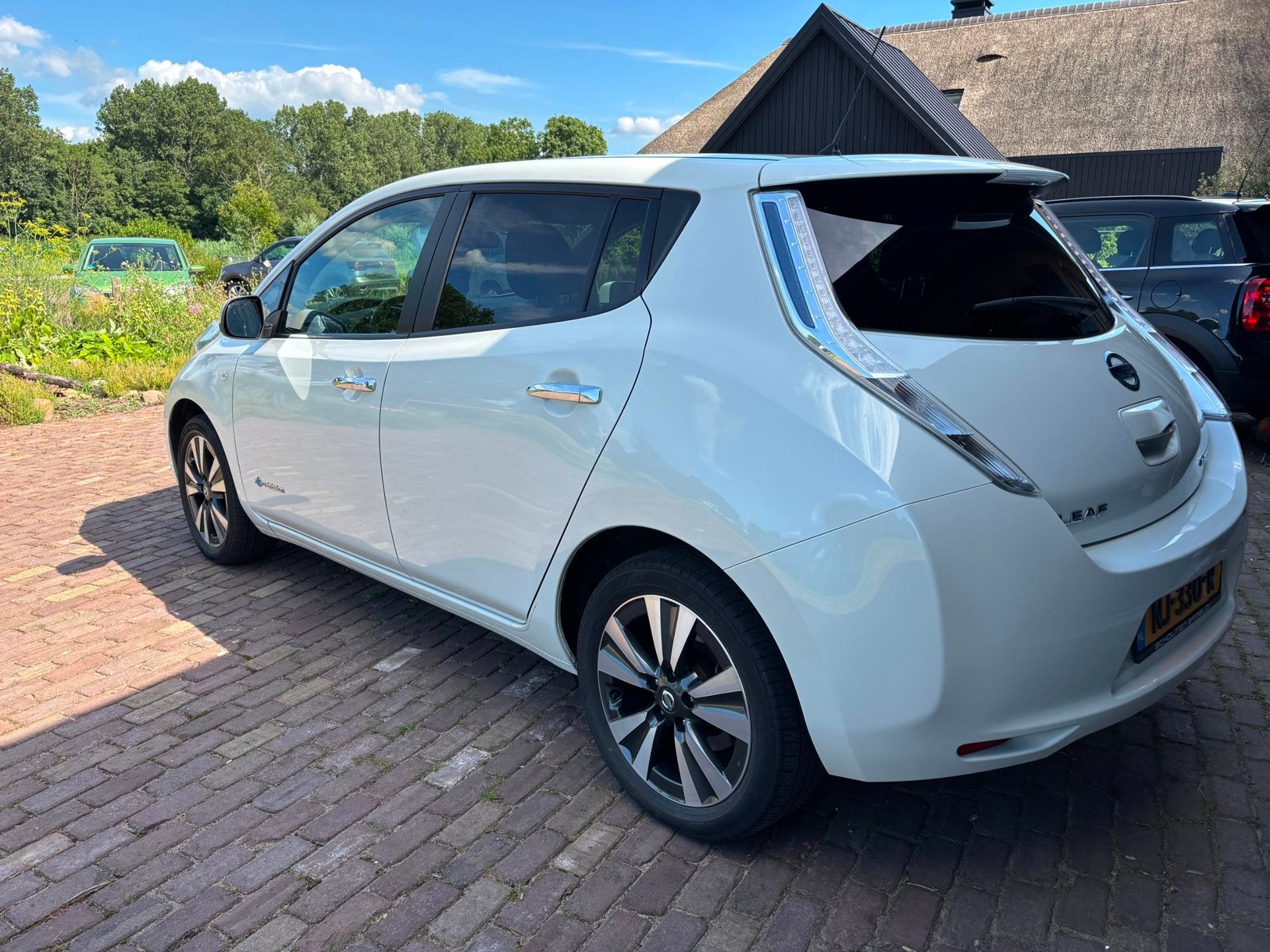 Nissan LEAF Tekna 30 kWh ,SOH WAARDE VAN 93%., Auto's, Nissan, Gebruikt, Wit, Leaf, 57 €/maand