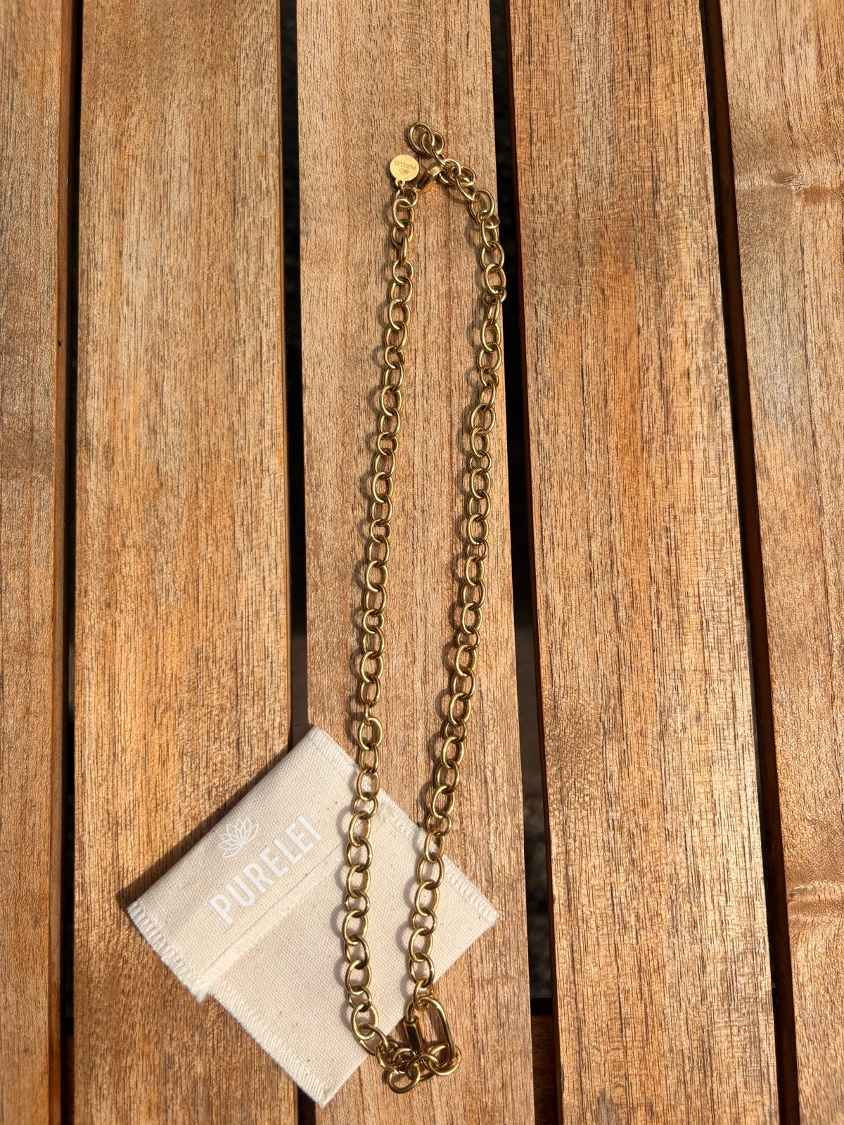 Nieuwe Purelei We Live Aloha ketting charme, Ophalen of Verzenden, Nieuw, Goud, Overige materialen