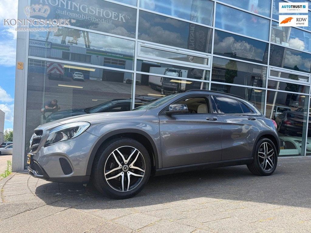 Mercedes-Benz GLA-klasse 180 Premium Plus, Auto's, Mercedes-Benz, Bedrijf, Te koop, GLA, 360° camera, ABS, Airbags, Airconditioning
