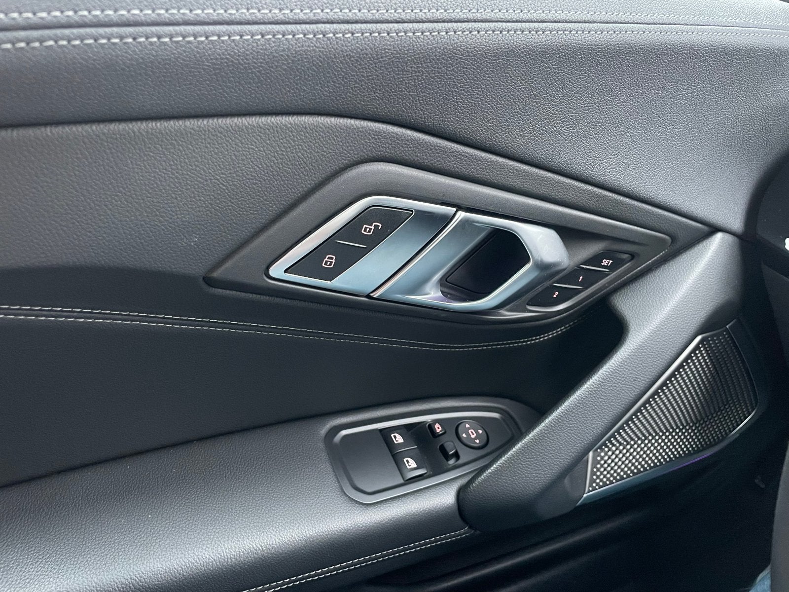 Foto 17 van BMW Z4 M40i 340pk Aut 2021 Zwart. Alle opties! Zilvereff dak