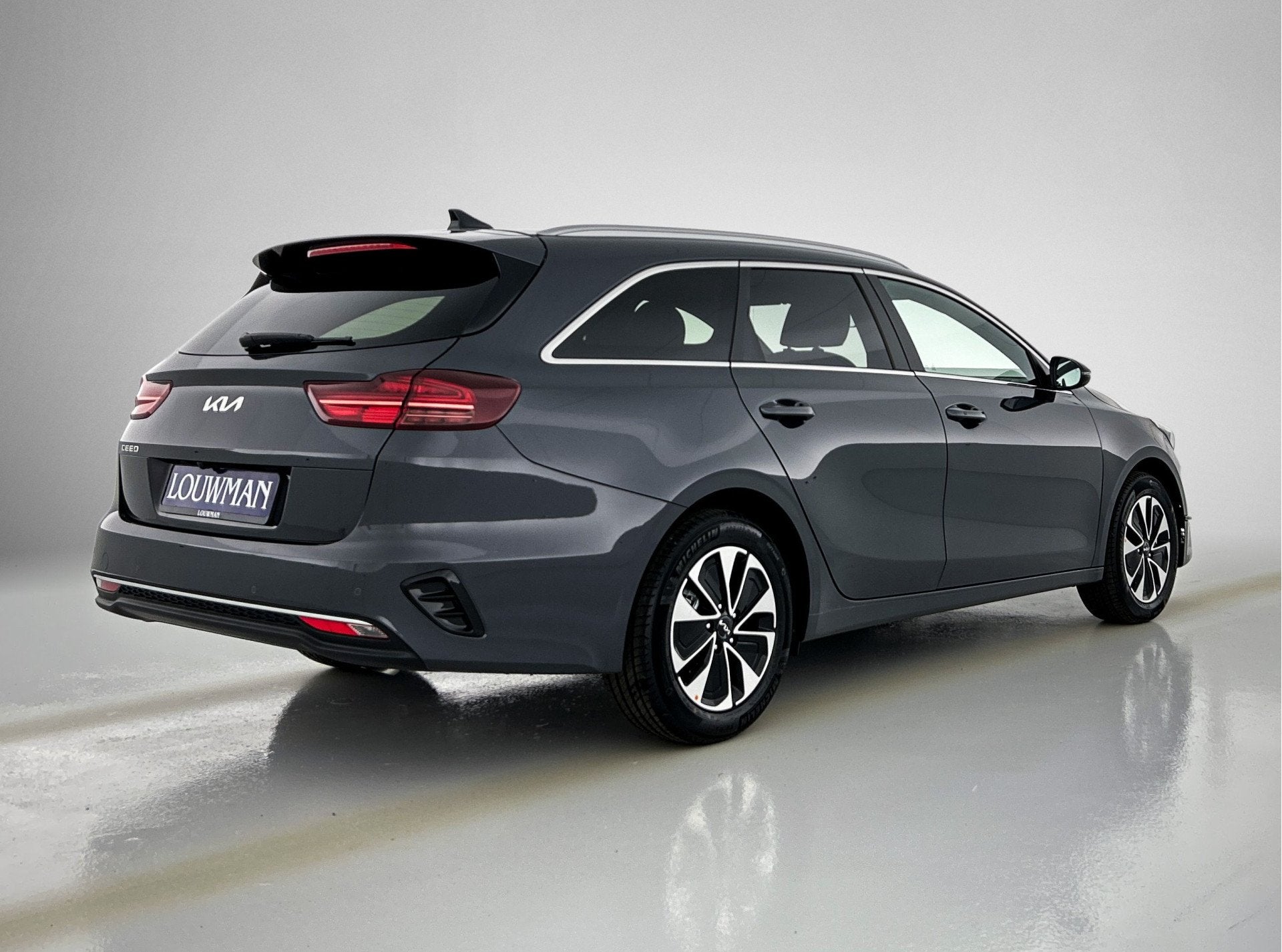 Kia Ceed Sportswagon 1.0 T-GDi Design Edition Stoelverwarmin, Auto's, Voorwielaandrijving, 12 maanden, Zwart, Origineel Nederlands