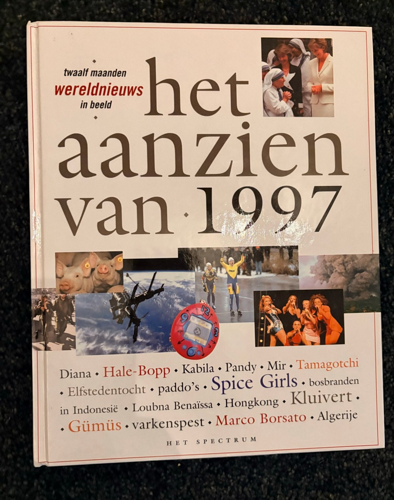 Het Aanzien van 1997 - Twaalf maanden wereldnieuws, Ophalen of Verzenden, Gelezen, Overige typen