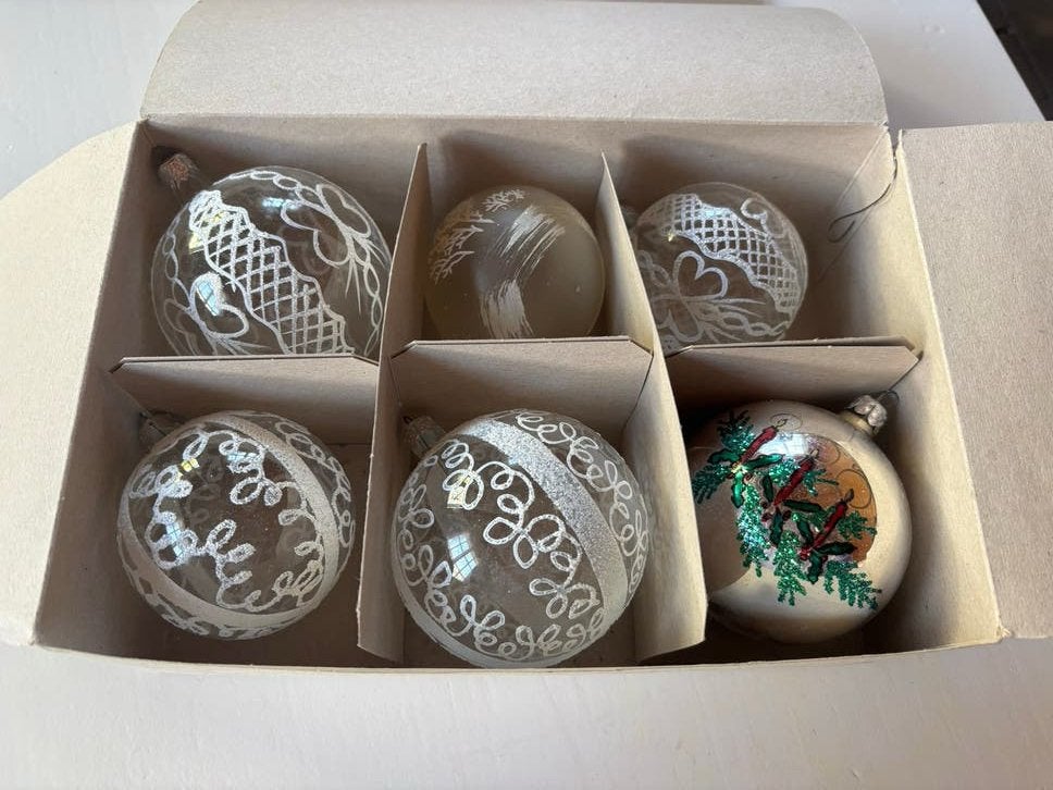 Lotje oude kerstballen, Ophalen of Verzenden
