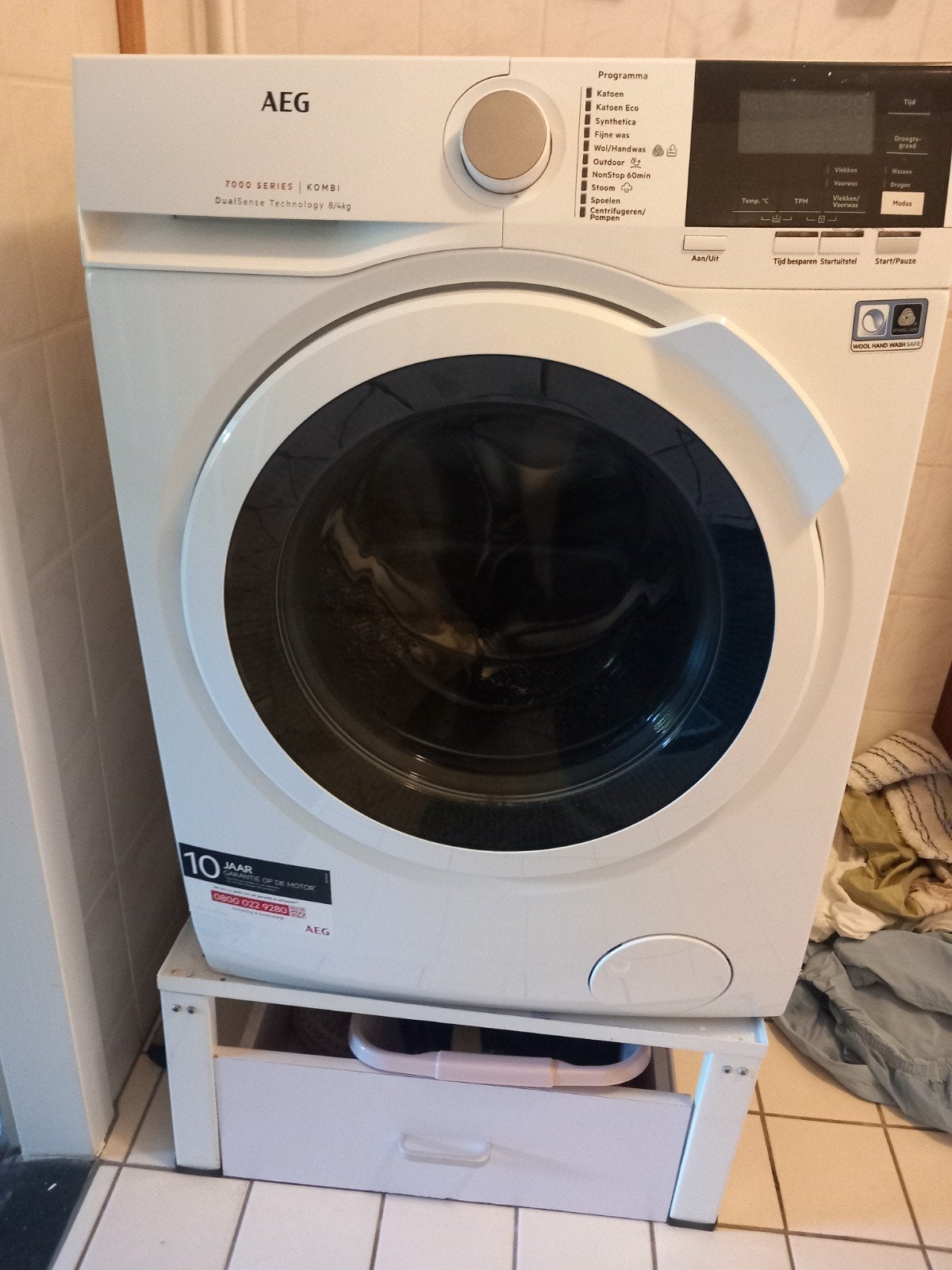 AEG 7000 Series Kombi Wasmachine/Droger uit 2020, Ophalen, Zo goed als nieuw, Voorlader, Kort programma