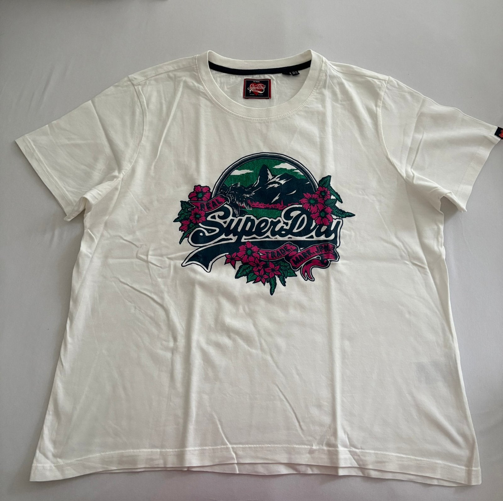 Superdry Dames T-shirt maat 44, Kleding | Dames, T-shirts, Wit, Maat 42/44 (L), Ophalen of Verzenden, Zo goed als nieuw