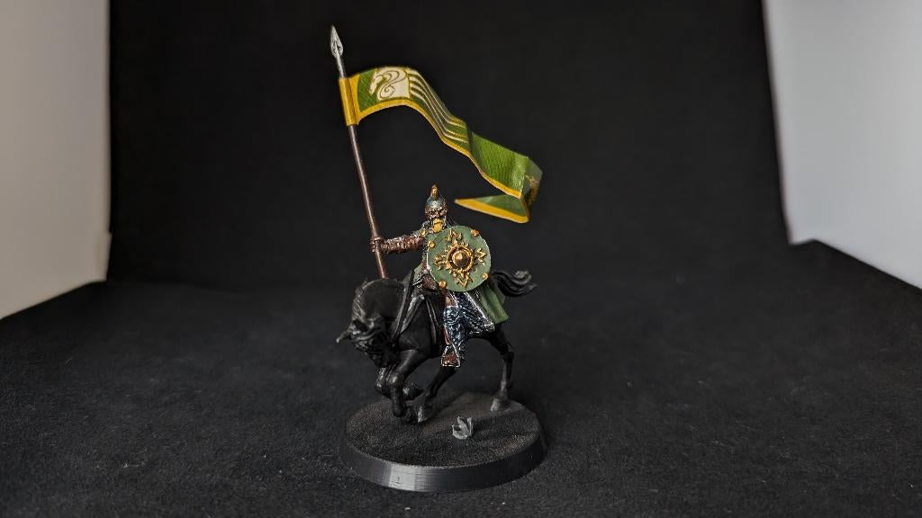 Royal Guard Banner Bearer, Ophalen of Verzenden, Zo goed als nieuw, Warhammer