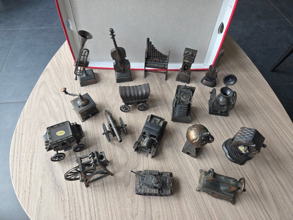Verzameling 17 vintage Hong Kong puntenslijpers, Ophalen of Verzenden