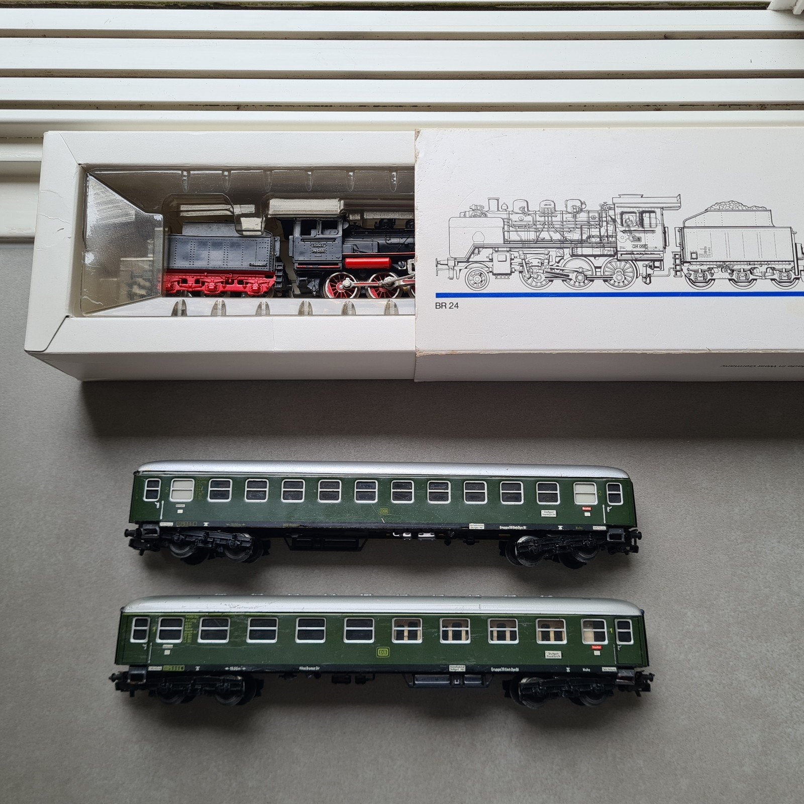 Märklin 3003 DB Passagiers vervoer set, Wisselstroom, Gebruikt, Locomotief, Ophalen of Verzenden