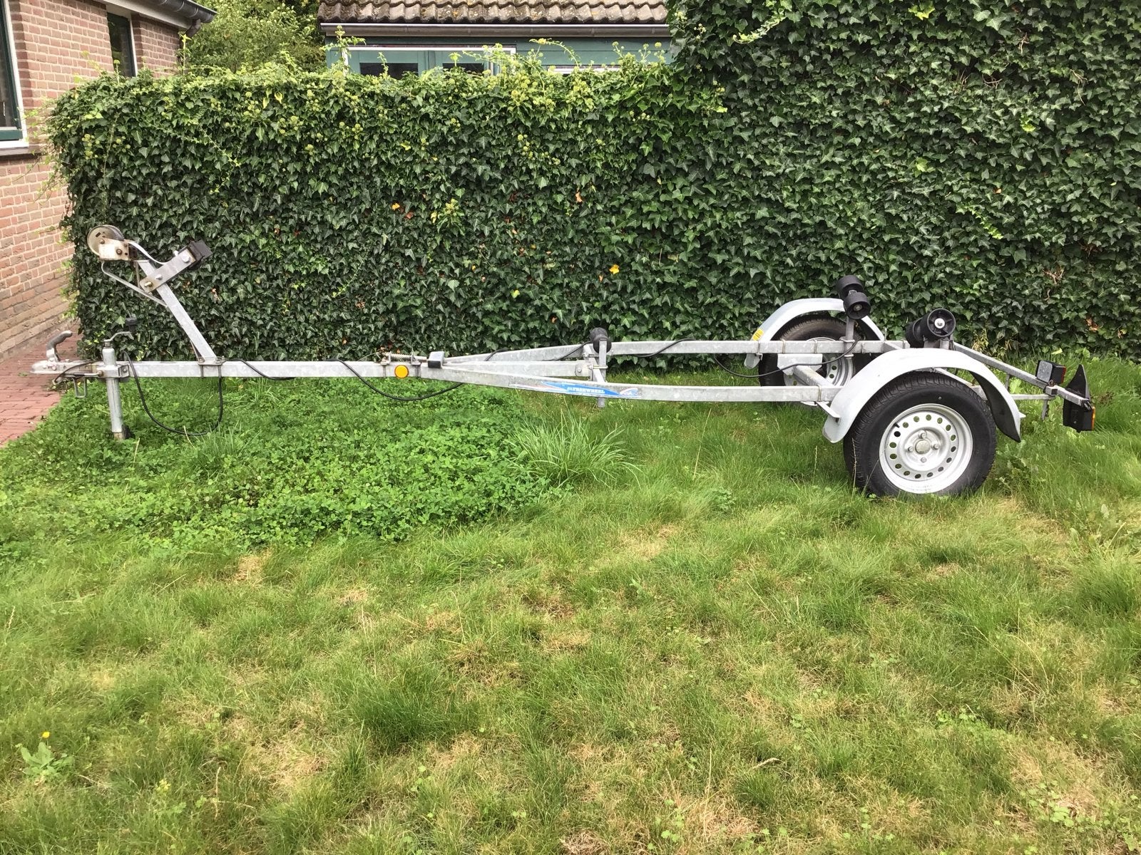 Freewheel compacte kanteltrailer 550 kg, Ophalen, Minder dan 1500 kg, Gebruikt, Sloepentrailer