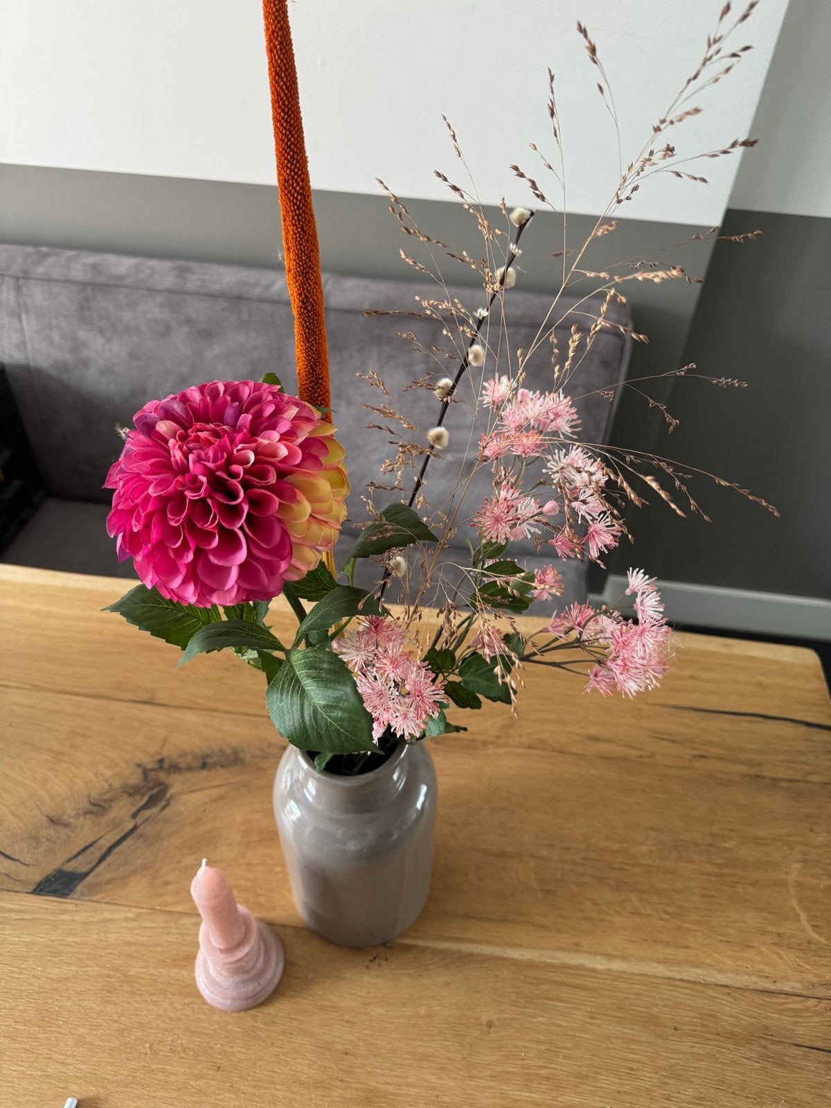 Vaas met bloemen en kaars, Ophalen of Verzenden, Gebruikt, Overige kleuren, Glas