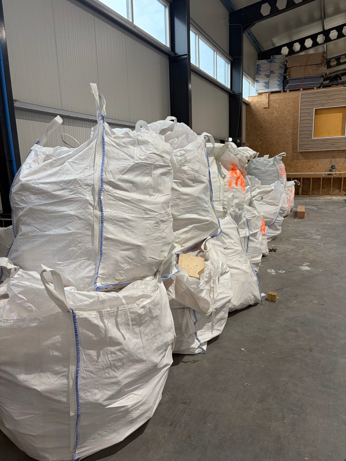 Big bags met hout voor openhaart,vuurkorf heftruck aanwezig, Ophalen, Gebruikt, Overige typen, 50 mm of meer