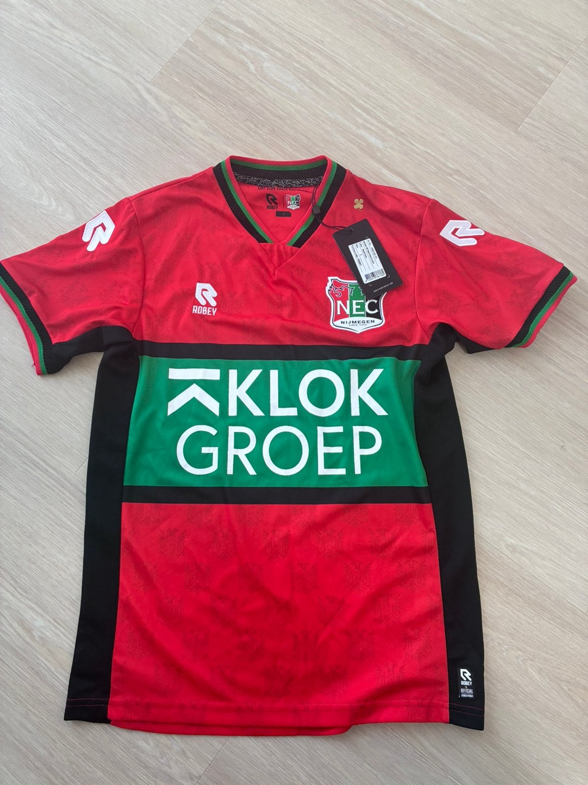 NEC Nijmegen Robey shirt, Maat S, Verzenden, Zo goed als nieuw, Shirt