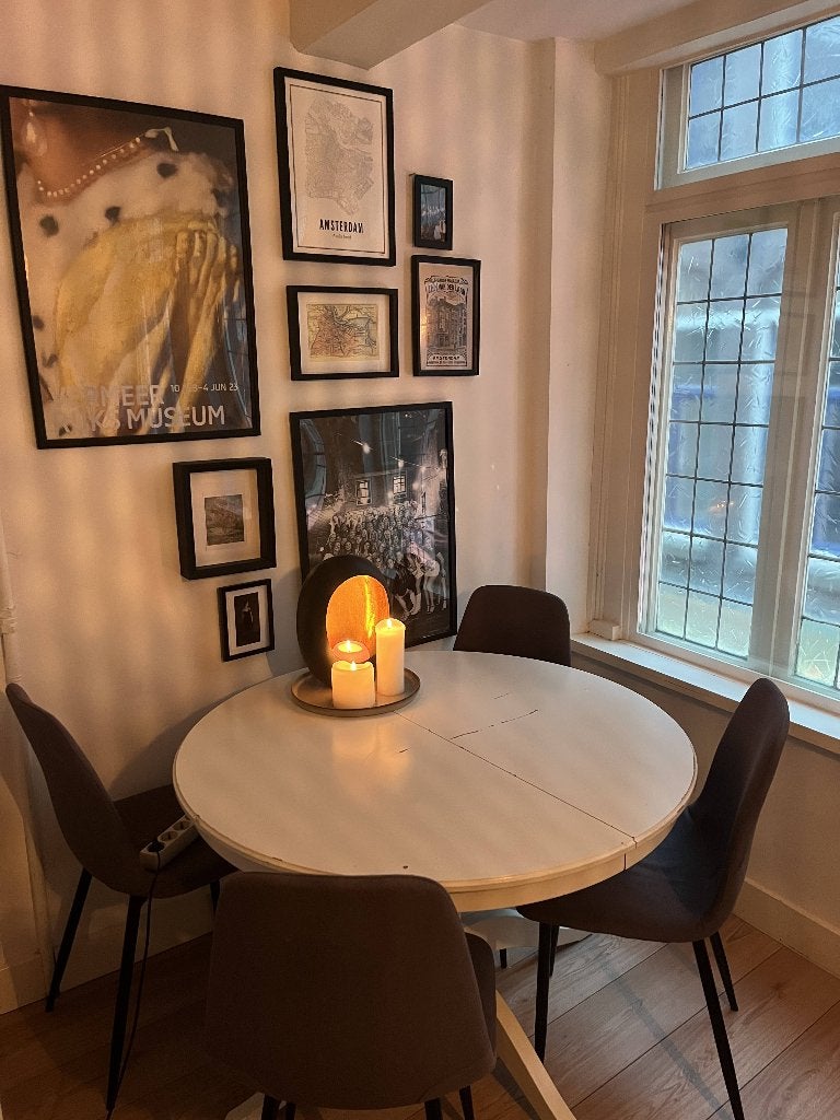 tafel en stoelen, Ophalen, Gebruikt, Rond, Vijf personen of meer