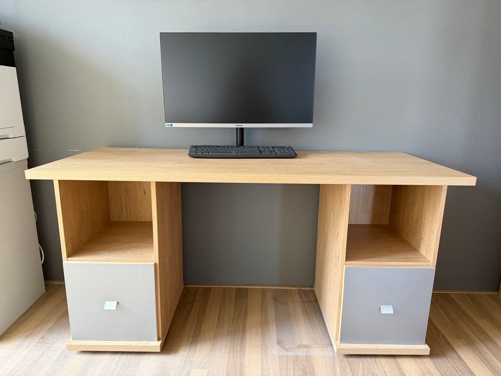 Bureau voor stoere jongenskamer met opbergruimte, Ophalen, Opbergruimte, Gebruikt, Hout