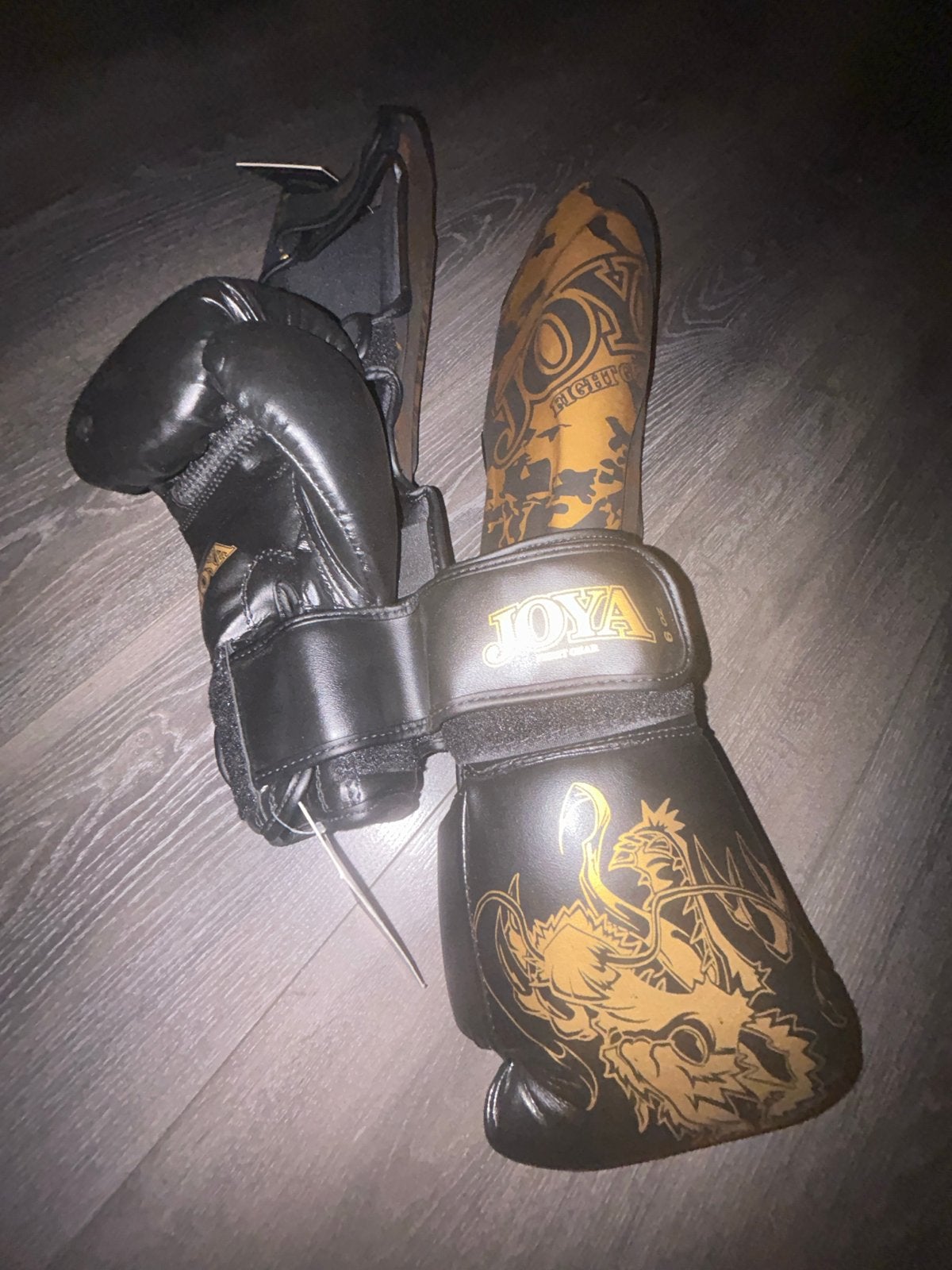 Nieuwe Joya Fight Gear Bokshandschoenen en Scheenbeschermers, Sport en Fitness, Ophalen of Verzenden, Nieuw, Overige, Vechtsportbescherming
