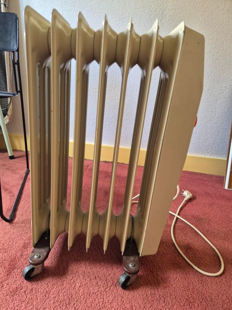 Radiatorkachel, Doe-het-zelf en Verbouw, Verwarming en Radiatoren, Ophalen, Minder dan 60 cm, 30 tot 80 cm