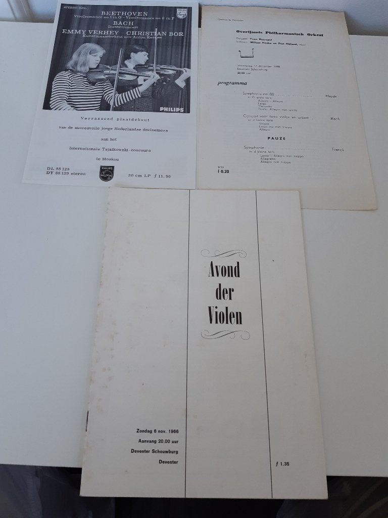 A445 Avond der Violen Programma Deventer Schouwburg 1958, Ophalen of Verzenden, 20e eeuw of later, Gelezen