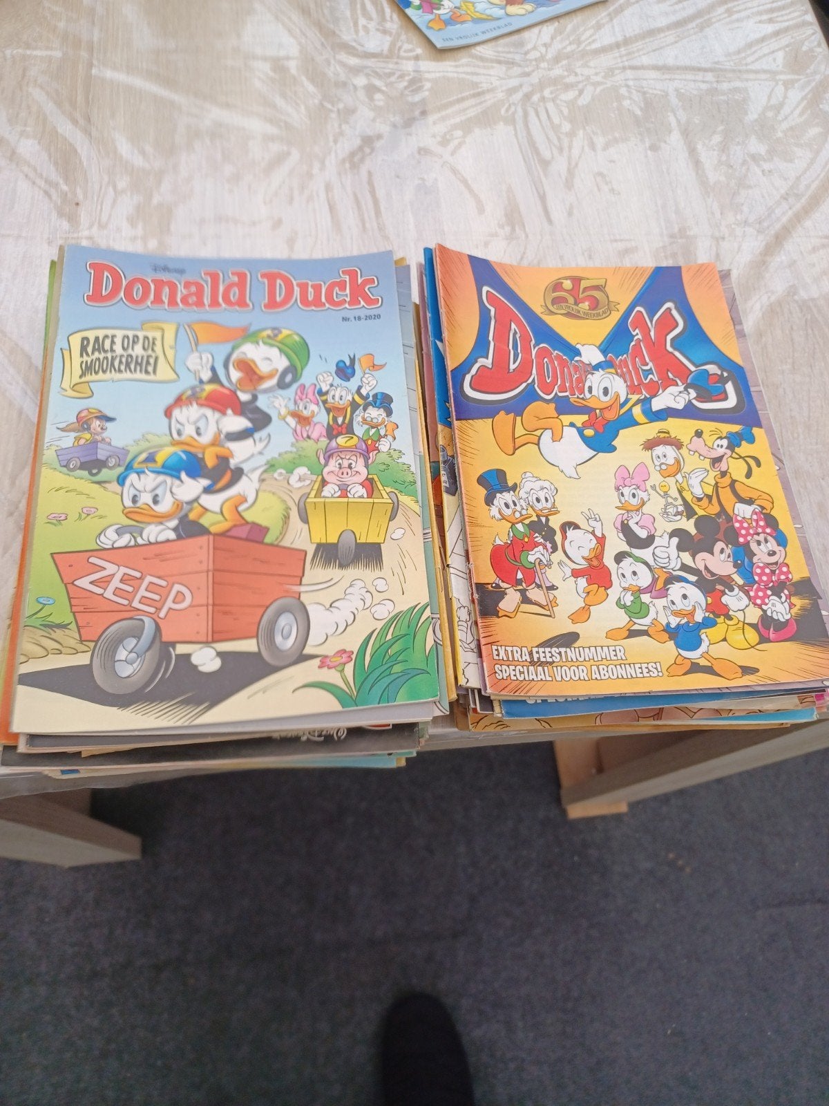 Donald ducks 100 stuks, Boeken, Ophalen of Verzenden, Zo goed als nieuw