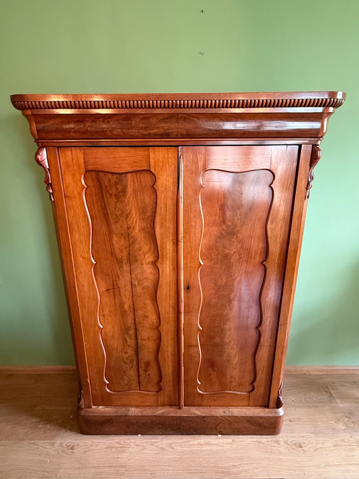 Antieke Biedermeier Kast - Mahoniehout, Antiek en Kunst, Ophalen