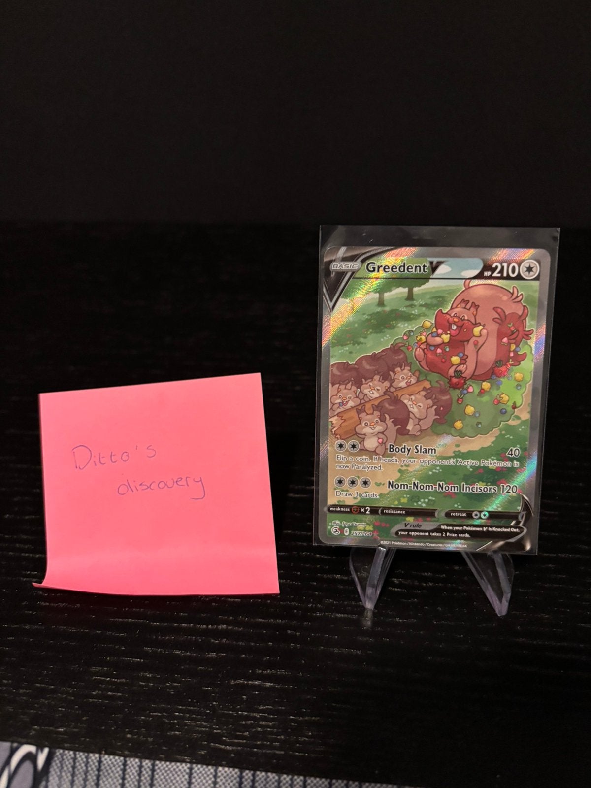 Pokemon - Greedent V - FST257 - Fusion Strike - NM, Ophalen of Verzenden, Zo goed als nieuw