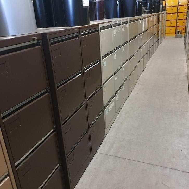 Diverse stalen kasten met 4 laden voor archief / gereedschap, Ophalen, Gebruikt, 5 laden of meer, Minder dan 100 cm