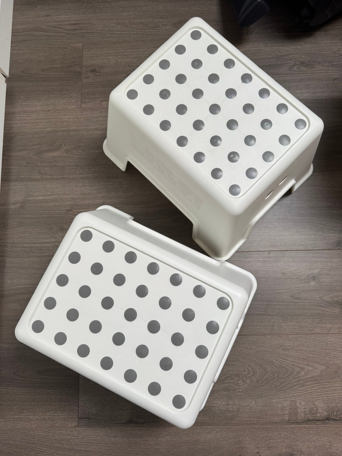 Ikea BOLMEN badkamerkruk 2 stuks, Ophalen of Verzenden, Zo goed als nieuw, Kunststof
