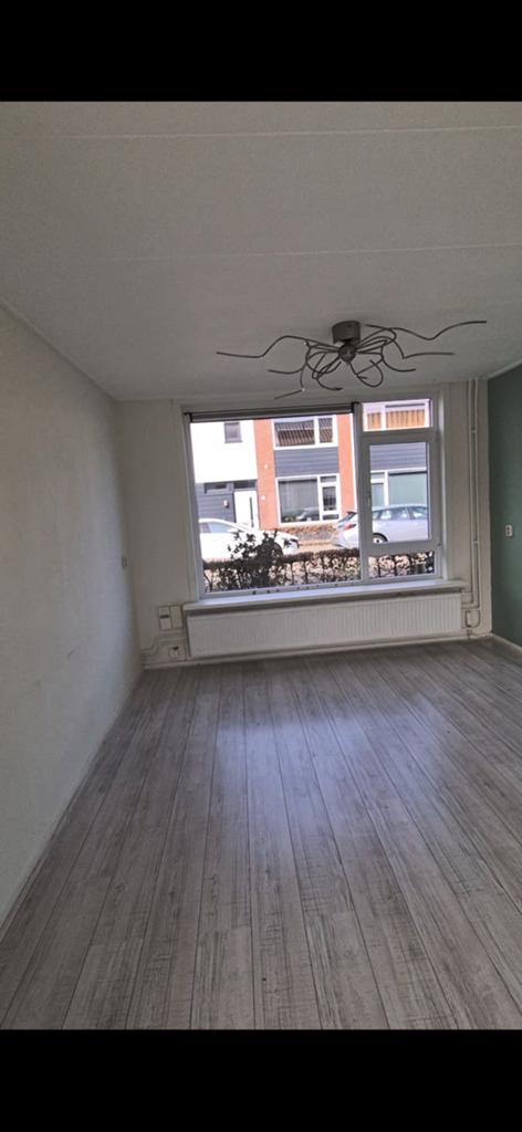 Gratis laminaatvloer 65 m², Doe-het-zelf en Verbouw, Vloerdelen en Plavuizen, Zo goed als nieuw, Laminaat, Hout, 50 tot 150 cm