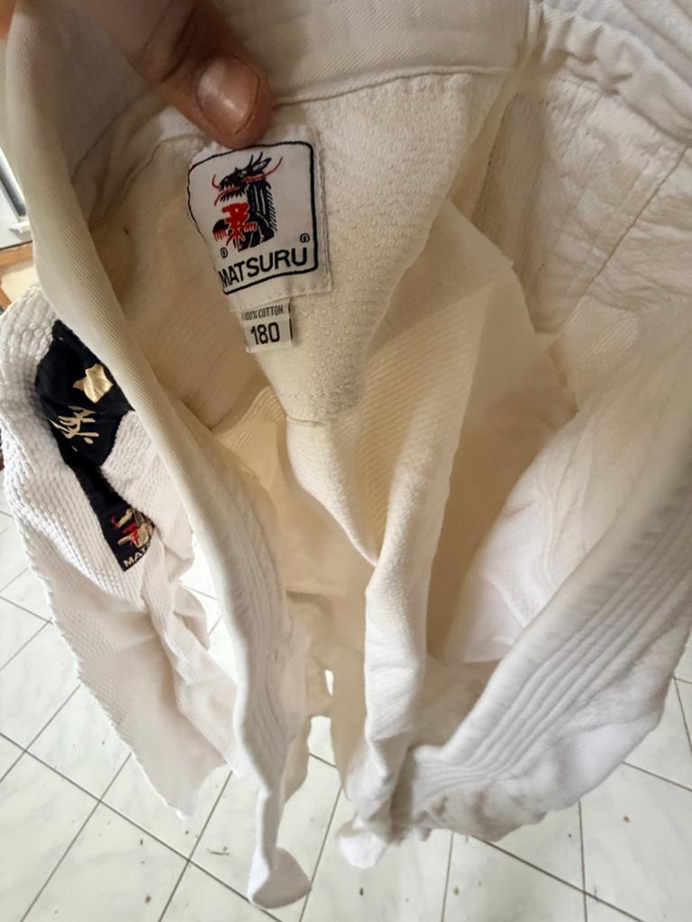 Matsuru Judo Pak Maat 180 met Banden, Groter dan maat XL, Gebruikt, Judo, Vechtsportpak