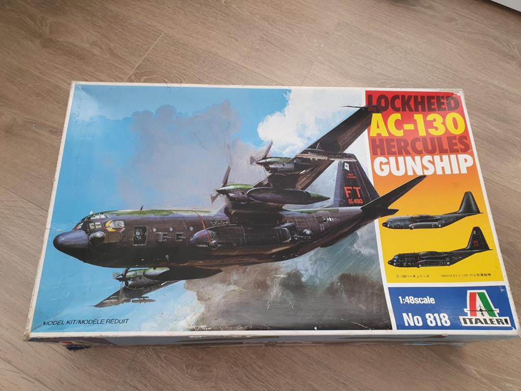 Bouwdoos Italeri 1:48 AC-130 Hercules Gunship, Ophalen, Italeri, Zo goed als nieuw, Groter dan 1:72