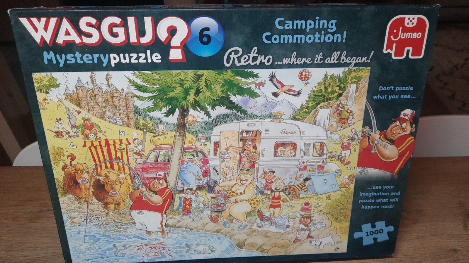 Wasgij Mystery 6: Camping Commotion! 1000 stukjes compleet, Ophalen of Verzenden, 500 t/m 1500 stukjes, Gebruikt, Legpuzzel